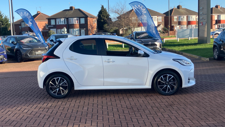 Toyota Yaris 1.5 Hybrid Design 5dr CVT Hybrid Hatchback